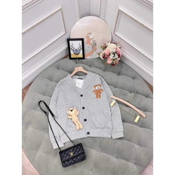 Áo khoác cadigan kèm gấu cute phối bo viền len | BigBuy360 - bigbuy360.vn