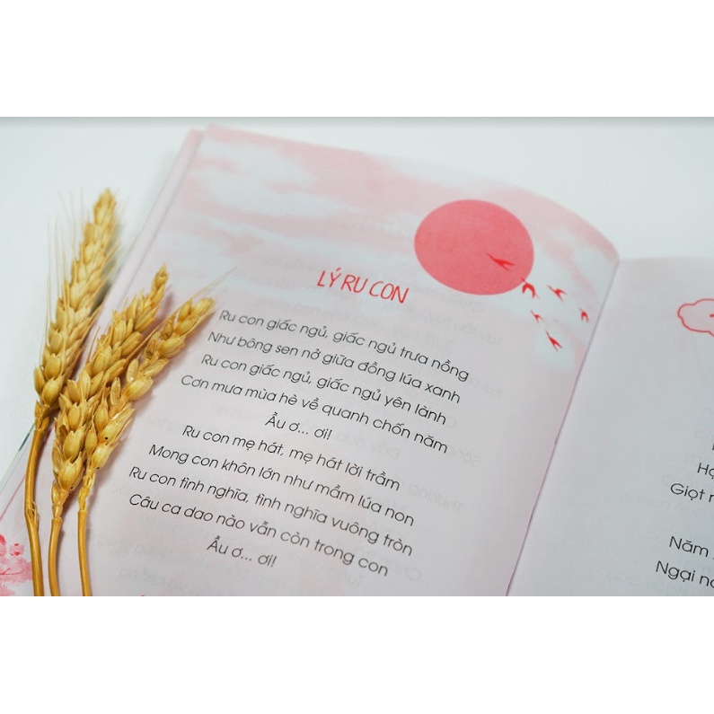 Sách-CÙNG CON HỌC NÓI - Tập 1: Ca dao lời mẹ hát ru tập 2 đồng dao cha giúp con mở rộng vốn từ