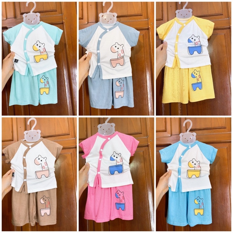 Bộ quần áo cộc tay sơ sinh mùa hè cúc cài lệch vải thun lạnh hình hươu Kwoo bé trai bé gái