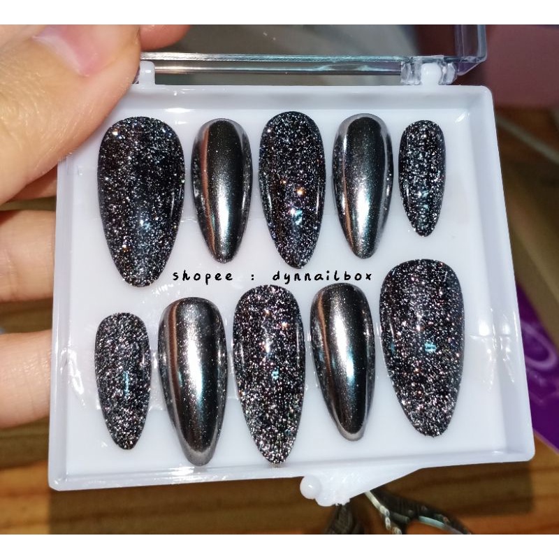 Nail box nhũ flash siêu sang chảnh