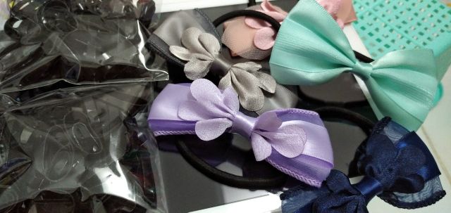 Combo 5 cột tóc đủ màu và 2 gói thun đen cột tóc