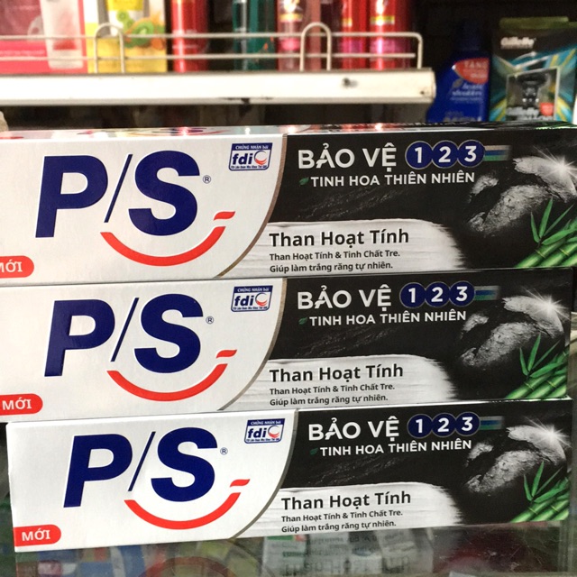 Kem Đánh Răng P/S Than Hoạt Tính Tuýp 180g