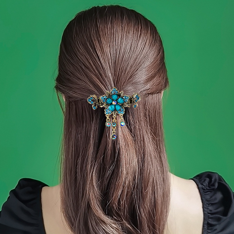 Kẹp Tóc Ruy Băng Đính Hình Bướm Tua Rua Kiểu Hán Phục Cổ Điển