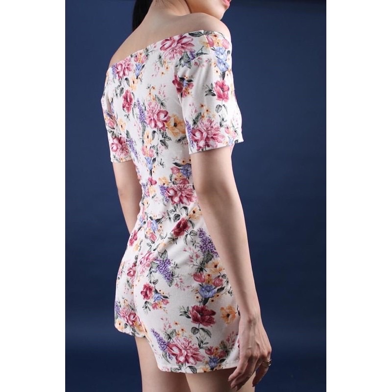 Jumpsuit Mango dư xịn