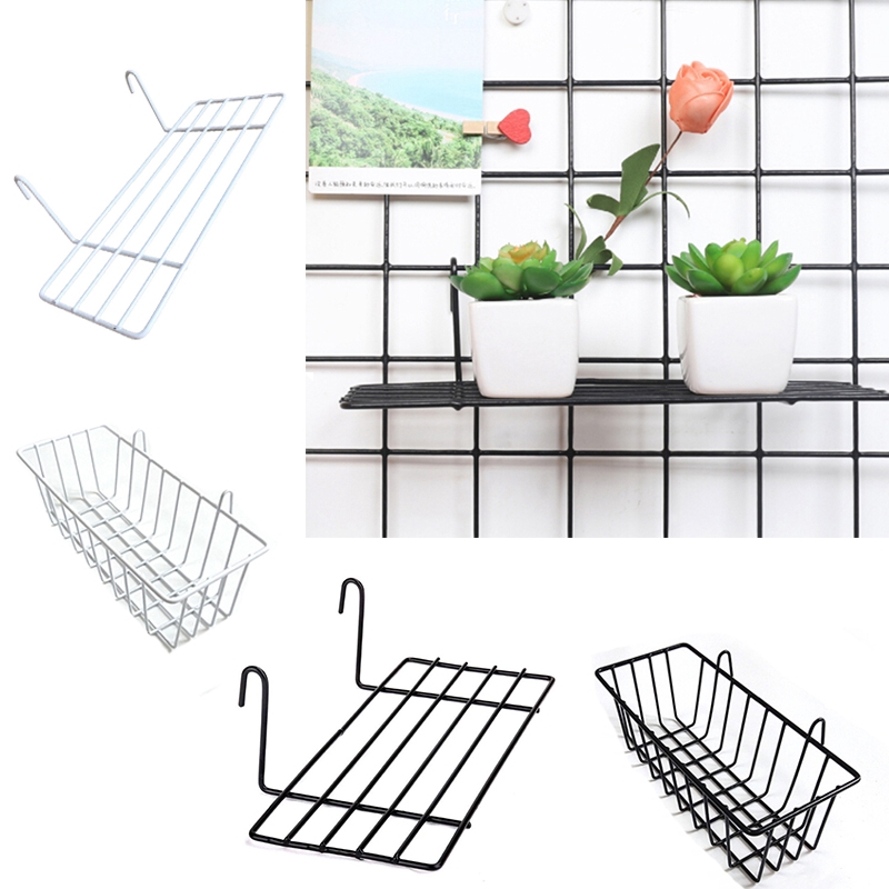 Giá/giỏ sắt treo tường dùng để đồ tiện lợi