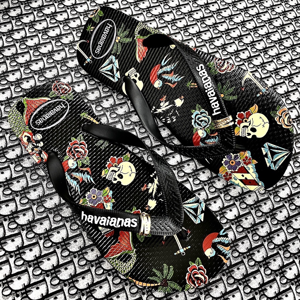 Dép xỏ ngón nam Havanas hoạ tiết đầu lâu in 3D, phù hợp đi biển bền bỉ êm chân thời trang cá tính.