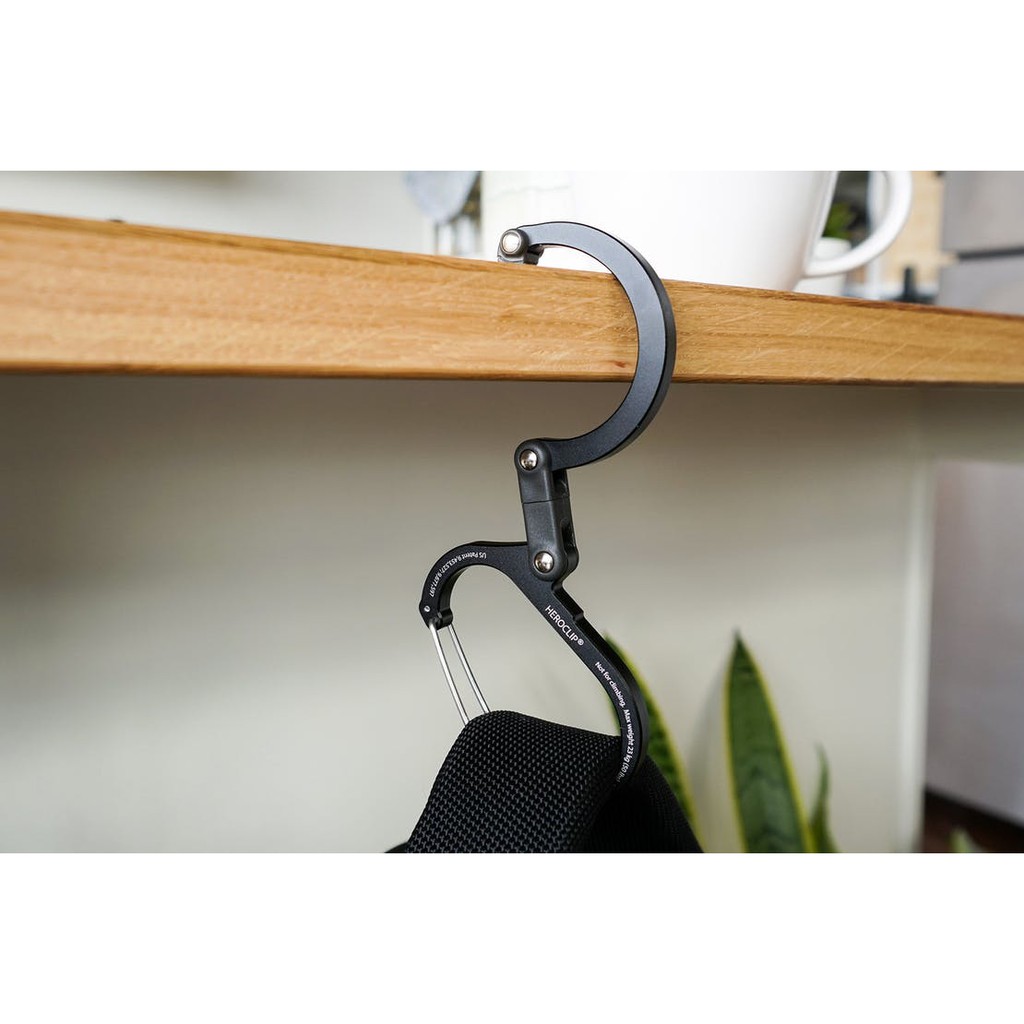 Móc Hero Clip