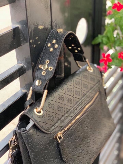 TÚI XÁCH GUESS CROSS BAG AUTHENTIC