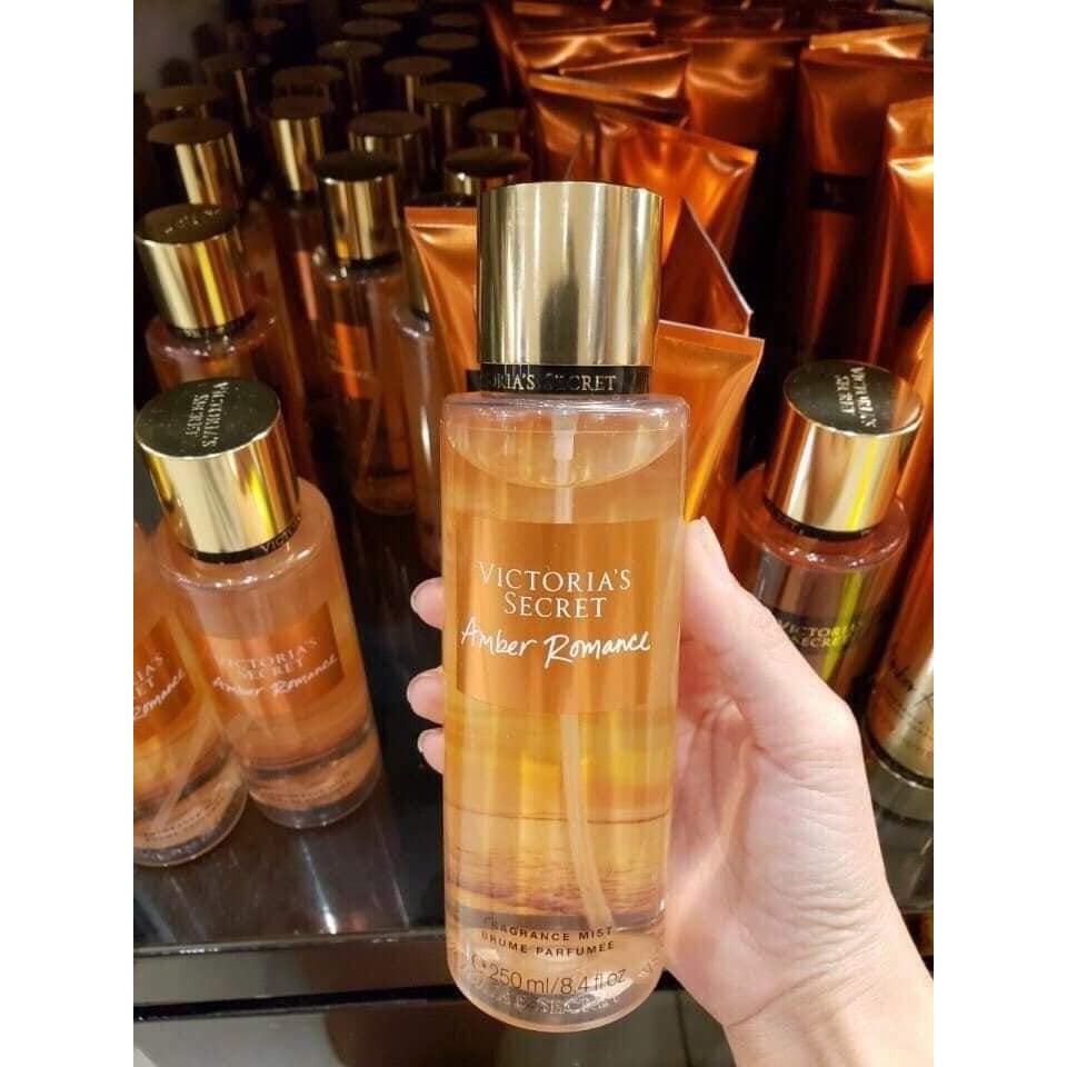 Xịt Thơm Body Mist Dưỡng Thể Victoria’s Secret - AMBER ROMANCE 250ml cực "HOT" [ SIÊU HOT ]