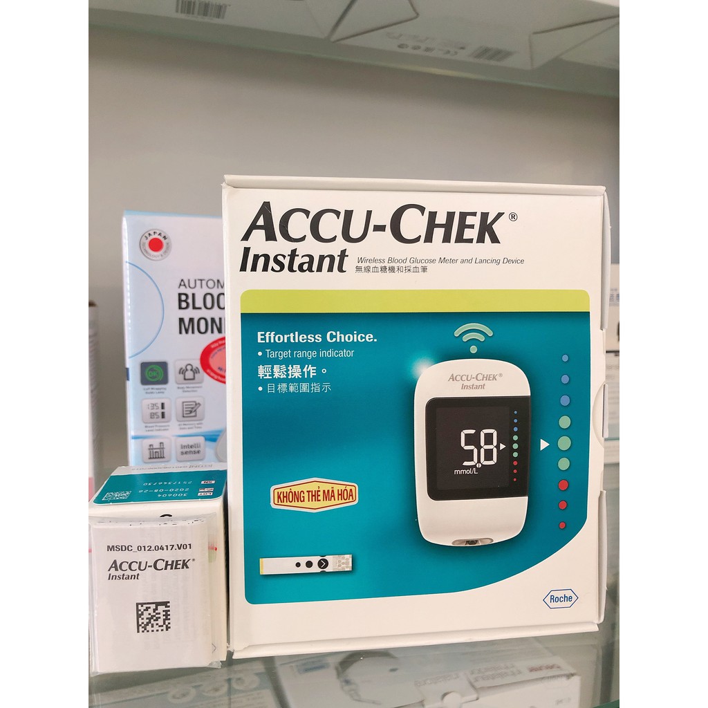 MÁY ĐO ĐƯỜNG HUYẾT ACCU-CHEK ACCUCHEK INSTANT của Mỹ TẶNG KÈM 01 HỘP TEST ACCU-CHEK 25 QUE