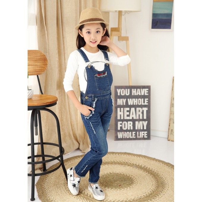 Yếm jean quần dài bé gái size cực đại diện Noel và Tết