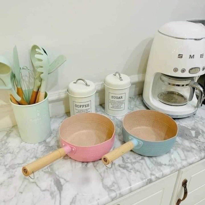 🍵🍵CHẢO ĐÁ ĐÁY TỪ CHỐNG DÍNH SÂU LÒNG ĐA NĂNG 18cm- TAY CẦM GỖ TIỆN DỤNG🍵🍵🍵