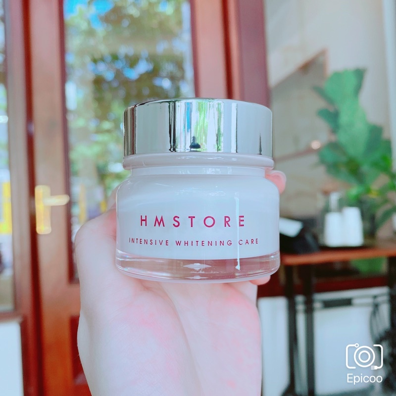 FACE TRẮNG HỒNG CĂNG BÓNG HM STORE