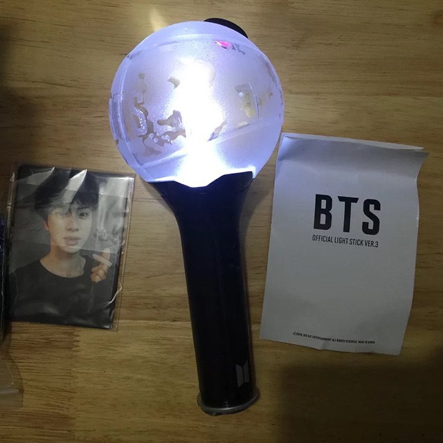 [UNOFF]Lightstick Bomb ver 3 BTS bắt bluetooth đổi màu theo app (Gậy cổ vũ BTS)