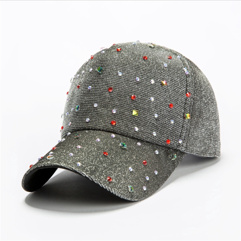 Young and dynamic style beaded cap for both men and women