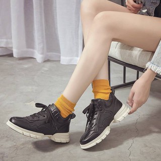 Giày cao cổ nữ màu đen