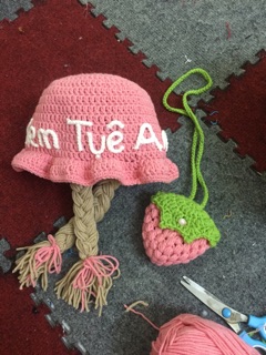 set mũ  và túi tỏi handmade