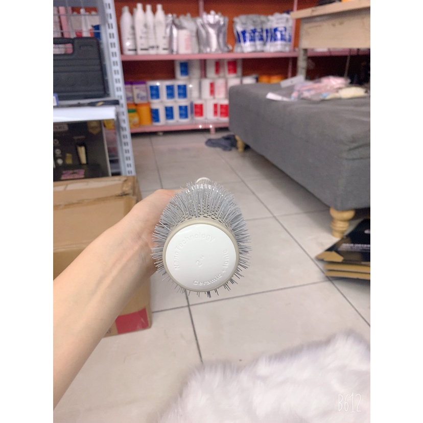 Lược tròn sấy tạo kiểu