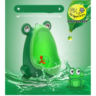 Bô con ếch gắn tường cho bé trai