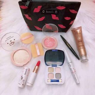 Bộ kit trang điểm bamila