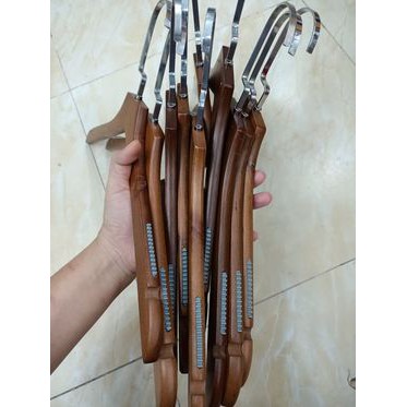 ( bộ 10 cây )Móc gỗ treo quần áo, móc gỗ nâu cao cấp 44cm (thanh lý-mua ngày 29/6-hóa đơn hình cuối)