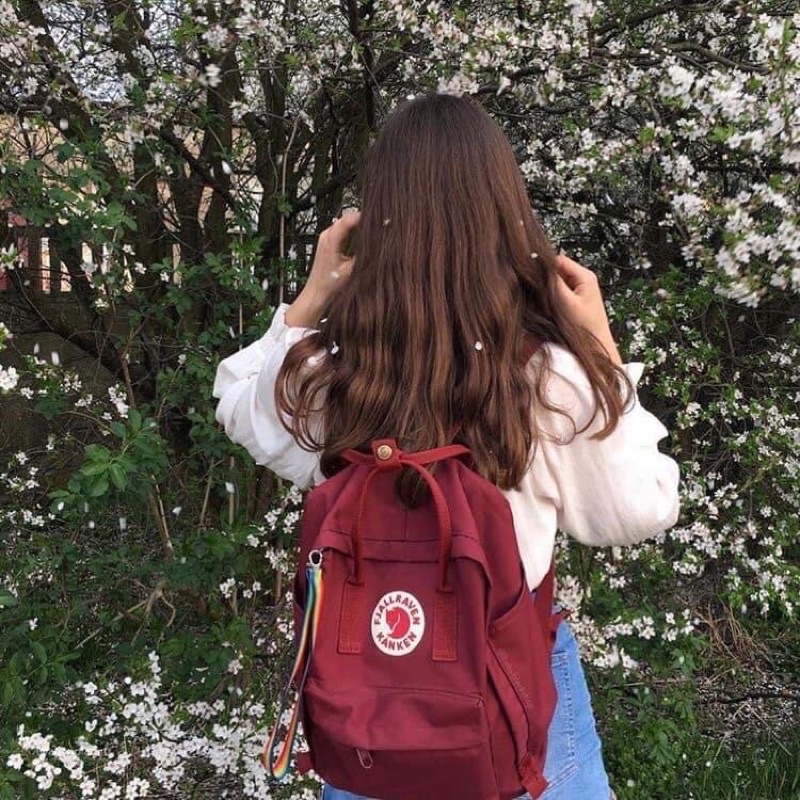 Balo Kanken OX RED đỏ đô tặng huy hiệu có feedback