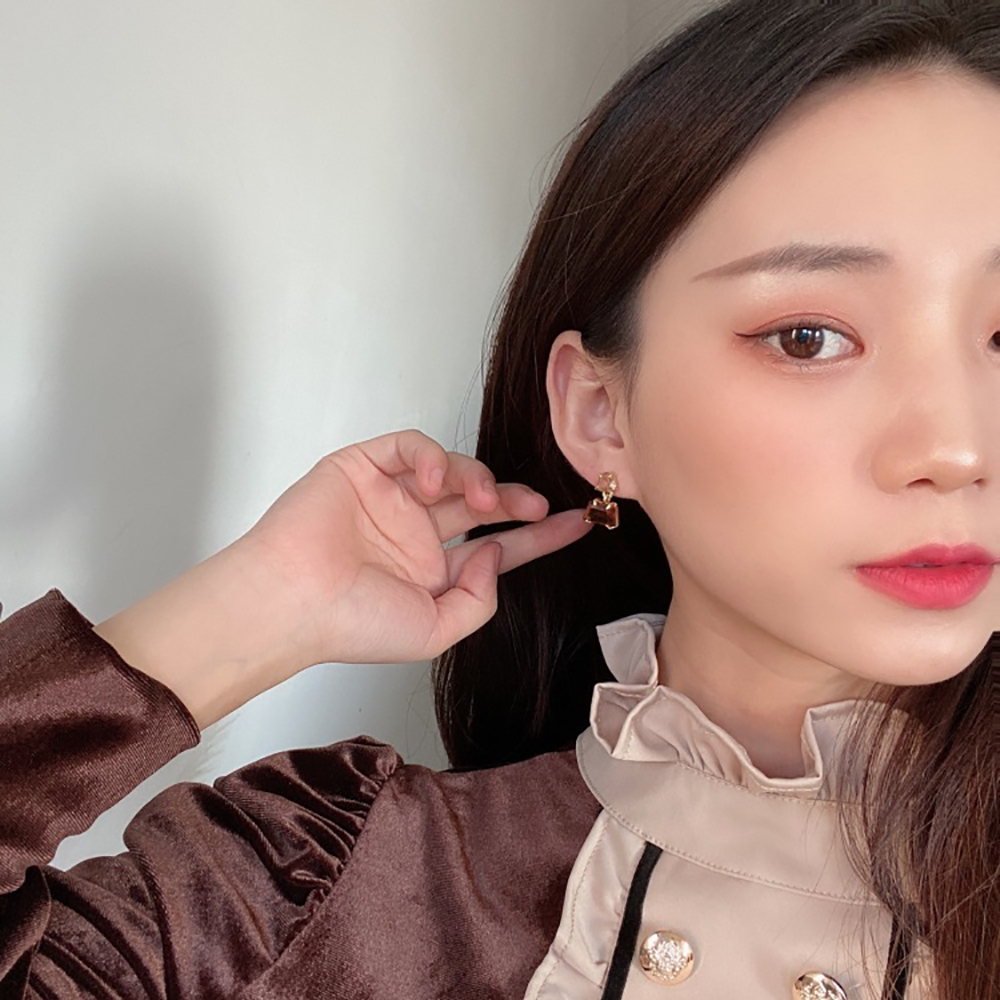 Bông Tai Thời Trang Kiểu Đinh Tán Nhiều Màu Cho Nữ S925