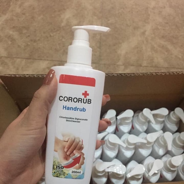 Nước rửa tay Cororub