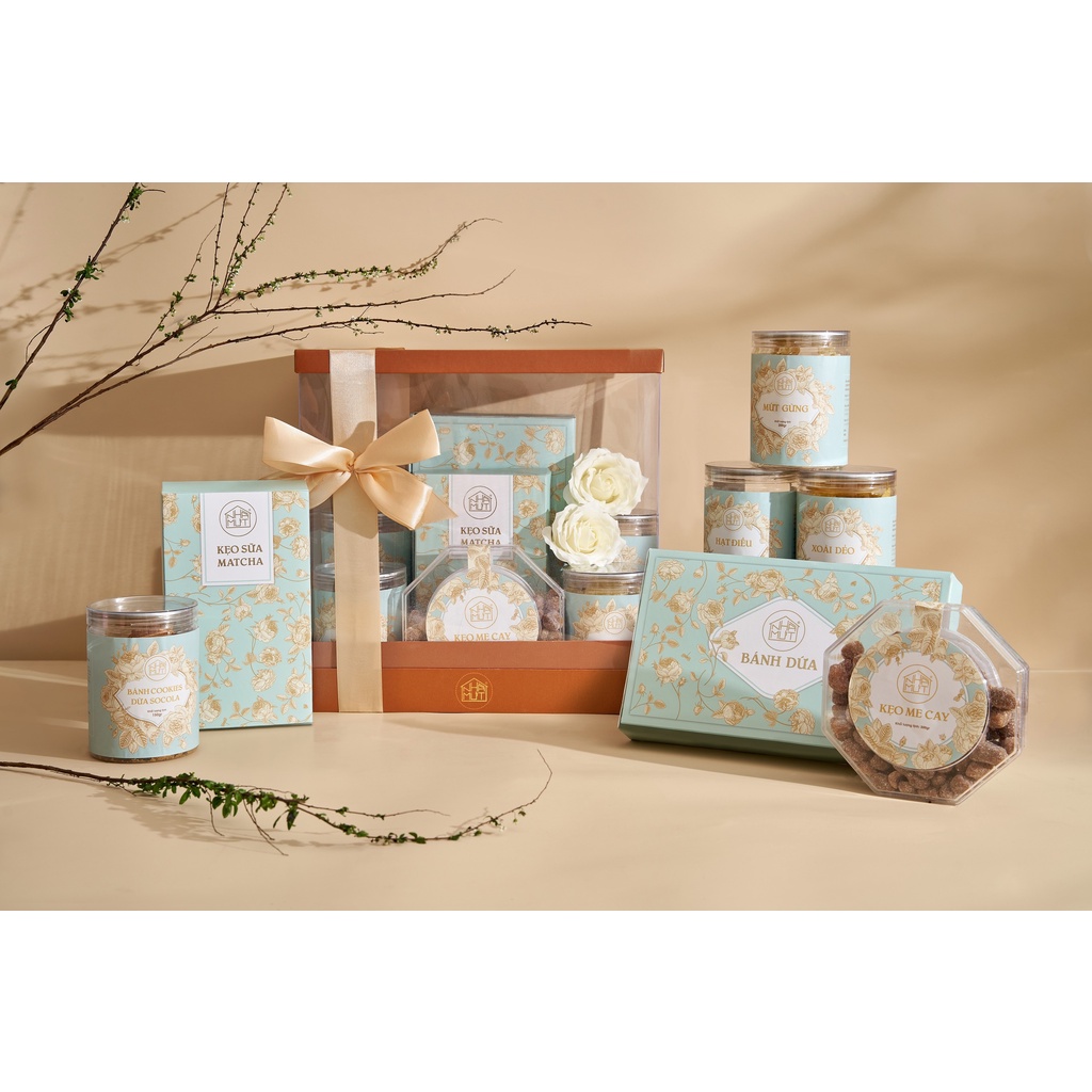 [HOT] HỘP QUÀ TẾT, HỘP MỨT TẾT, SET QUÀ TẶNG XUÂN NHÂM DẦN 2022 PREMIUM - SET 7 VỊ BÁNH MỨT THƯỢNG HẠNG | BigBuy360 - bigbuy360.vn
