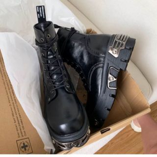 (SẴN - LÙI 1 SIZE) Boots ulzzang M101 đế đinh sắt