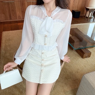 SET ÁO SƠ MI VOAN PHỐI DẠ TWEED CỔ BUỘC NƠ VÀ CHÂN VÁY CHỮ A GIẢ TÚI ĐÍNH CÚC