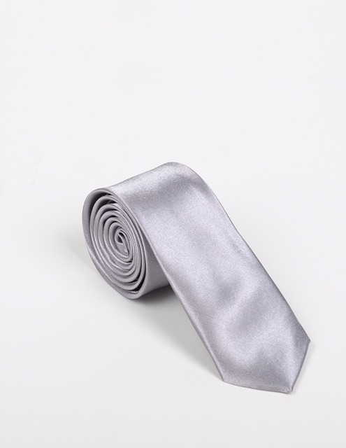 Cà vạt bản nhỏ kiểu Hàn Quốc
