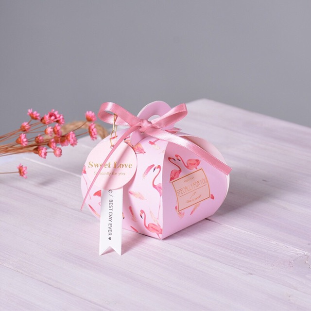 Set 100 hộp quà cưới / quà thank you nắp cổng sang trọng | BigBuy360 - bigbuy360.vn