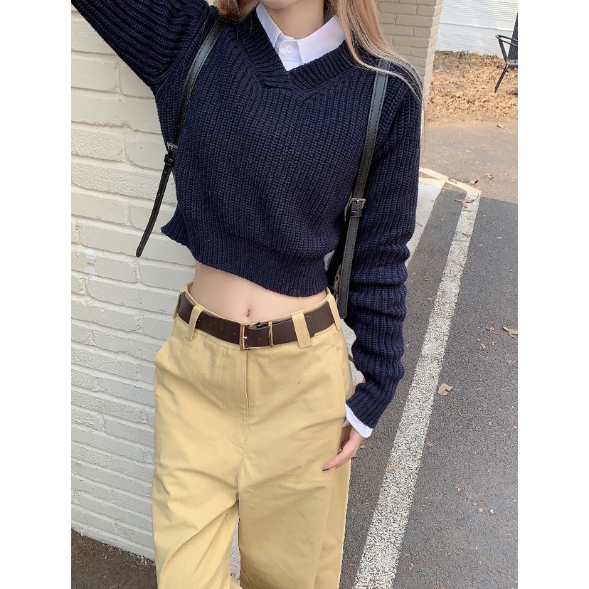 「MOTEL7」 Áo Sweater Ngắn Cổ Chữ V Ôm Dáng + Quần Kaki Ống Rộng Mùa Thu Đông
