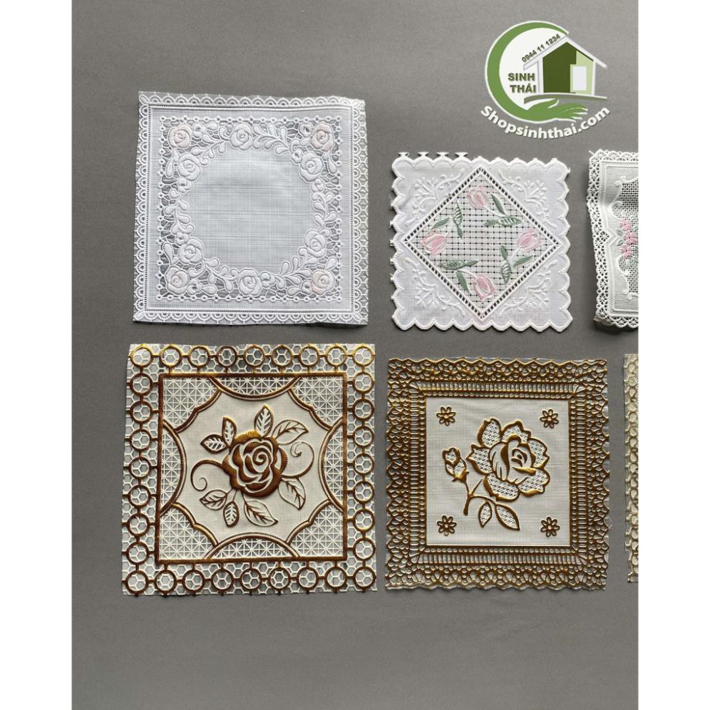 Tấm lót ly bằng nhựa, có ren, hoa văn dập nổi 10cm x 10cm