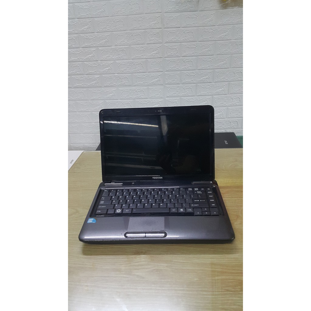 Laptop cũ toshiba L645 - Core i3 - thương hiệu nhật rất bền