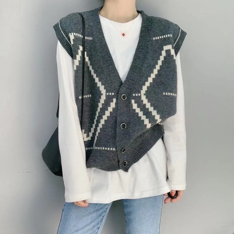Áo gile len sweater cổ V dáng rộng oversize, hoạ tiết trám đóng cúc hàng dệt kim, gile len hàng mới 2021 - shopebelinh