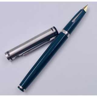 Bút máy cổ Hero 240