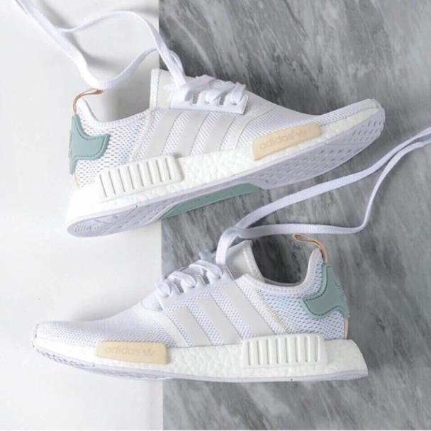 giày NMD R1