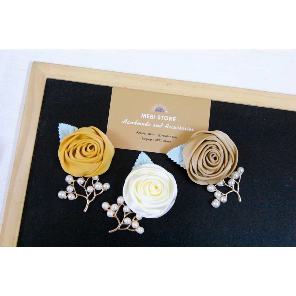 Hoa cài áo handmade MEBI Strore mẫu hồng cuộn mix trai chùm 1 lá NOBOX-  phù hợp cài áo vest, váy hay sơ mi
