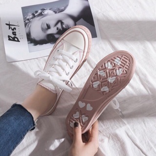 Ba ta sục sieu xinh