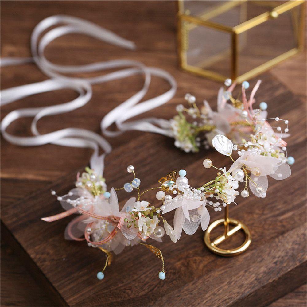 1 Vòng Hoa Đội Đầu Thời Trang Cho Cô Dâu