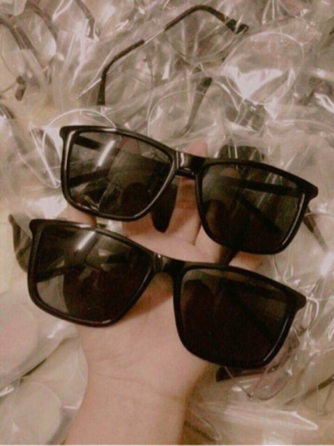 🔴ĐANG SALE - MẮT KÍNH TAY ĐEN GỌNG MẢNH THỜI TRANG.