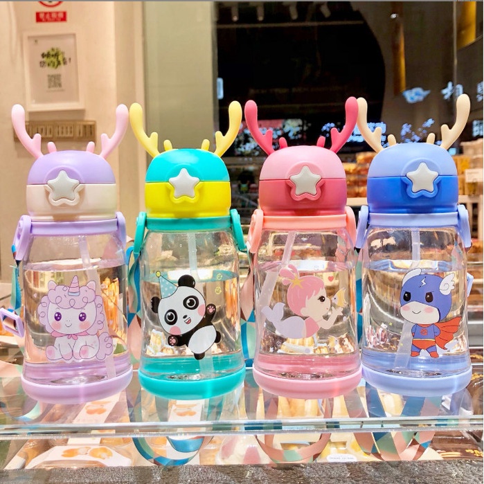 Bình nước ống hút trẻ em 600ml, bình cho bé hình sừng hươu dễ thương
