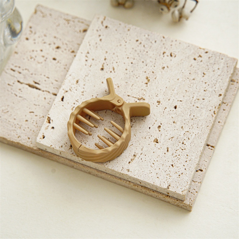 Kẹp Tóc Đuôi Ngựa Cỡ Nhỏ Gắn Bóng Lông Chống Va Đập Cho Nữ