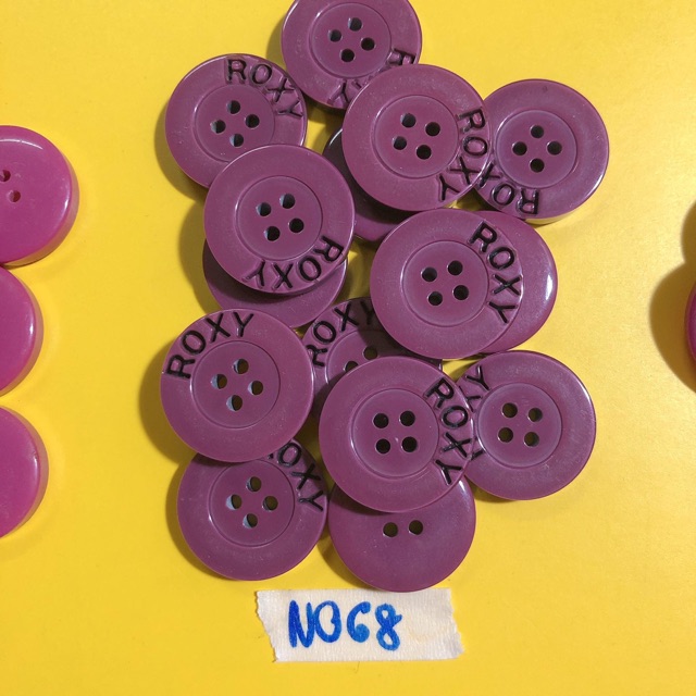 Combo 5 nút áo hồng tím size to N066-N059 | BigBuy360 - bigbuy360.vn