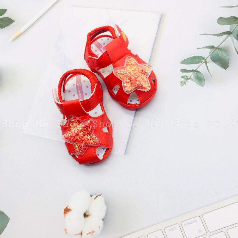 [ Sale hot ] Sandal tập đi có kèn đế caosu siêu mềm nhẹ  hình ngôi sao trong suốt cho bé gái(mới 2020)