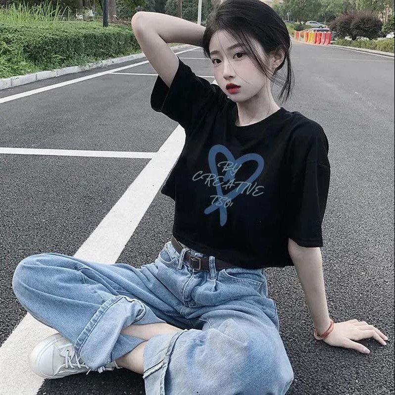 Phụ nữ t-shirt mới nhất croptop thời trang áo t-shirt ngắn nữ american hot girl thắt lưng cao tay ngắn rốn ins all-match thời trang hàng đầu