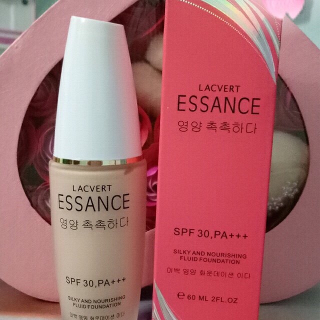 (NEW) Kem nền Lacvert Esance SPF 30 hàng mới