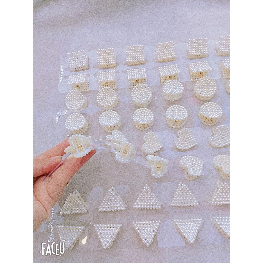 KẸP NGỌC DỄ THƯƠNG CÀI ĐẦU